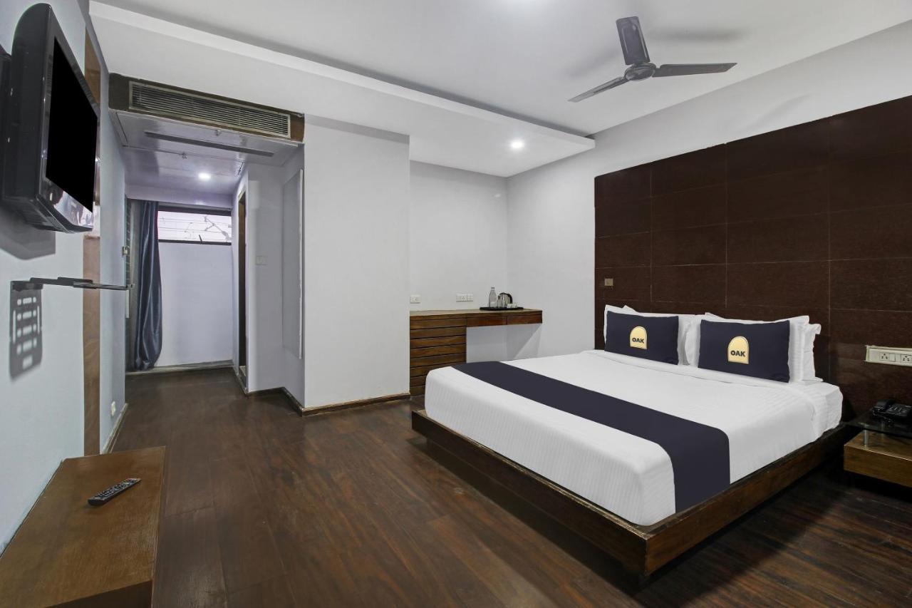Townhouse Oak The Margi Hotel Near Yosufguda Metro Station ハイデラバード エクステリア 写真