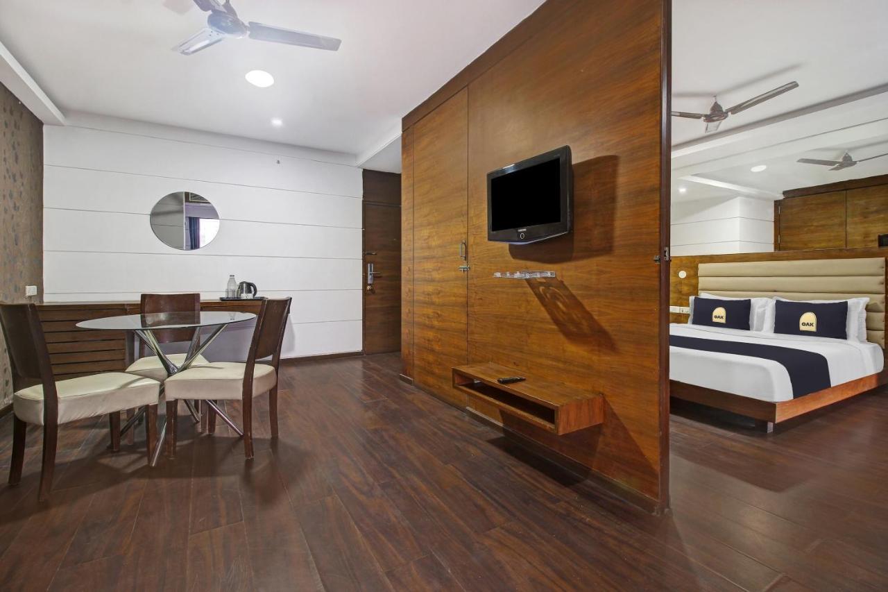 Townhouse Oak The Margi Hotel Near Yosufguda Metro Station ハイデラバード エクステリア 写真