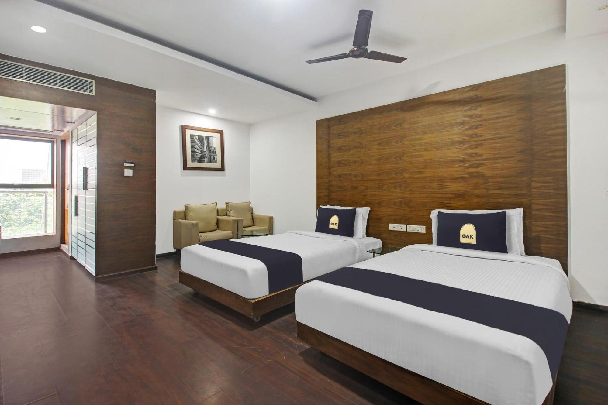 Townhouse Oak The Margi Hotel Near Yosufguda Metro Station ハイデラバード エクステリア 写真